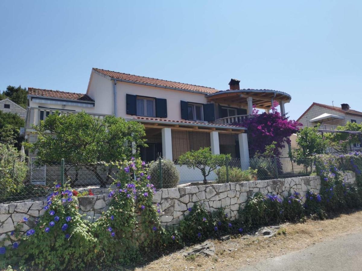 Apartments By The Sea Splitska, Brac - 2923 Postira Exteriér fotografie