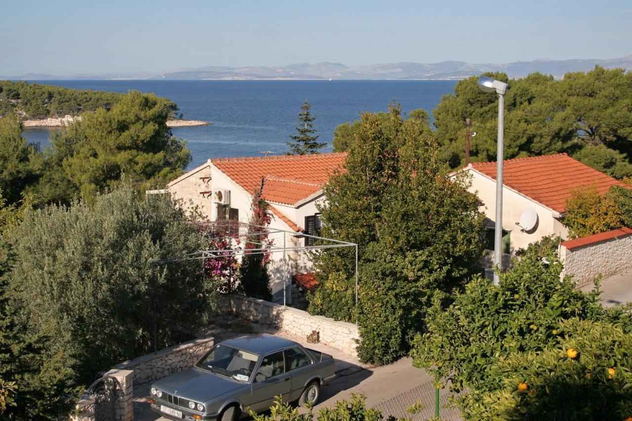 Apartments By The Sea Splitska, Brac - 2923 Postira Exteriér fotografie